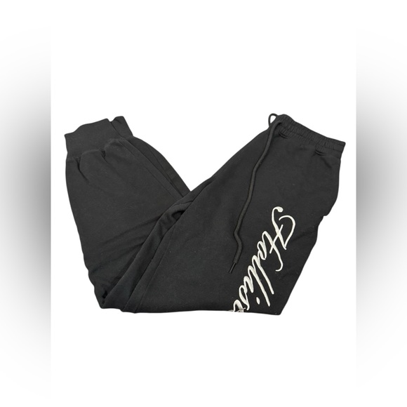 Hollister Pants - Hollister Black Ultra High-Rise Sweatpants‎